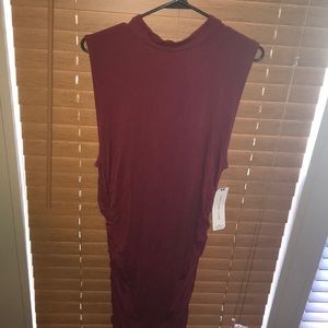 Sexy Ruched Midi bodycon Dress in Wine